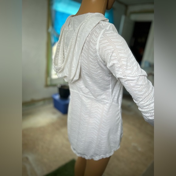 Prana, small, white hooded pullover, - Picture 4 of 7